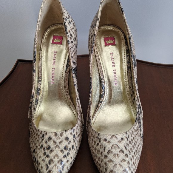 Size 8-Elaine Turner Python Print Closed toe heels - Picture 2 of 9
